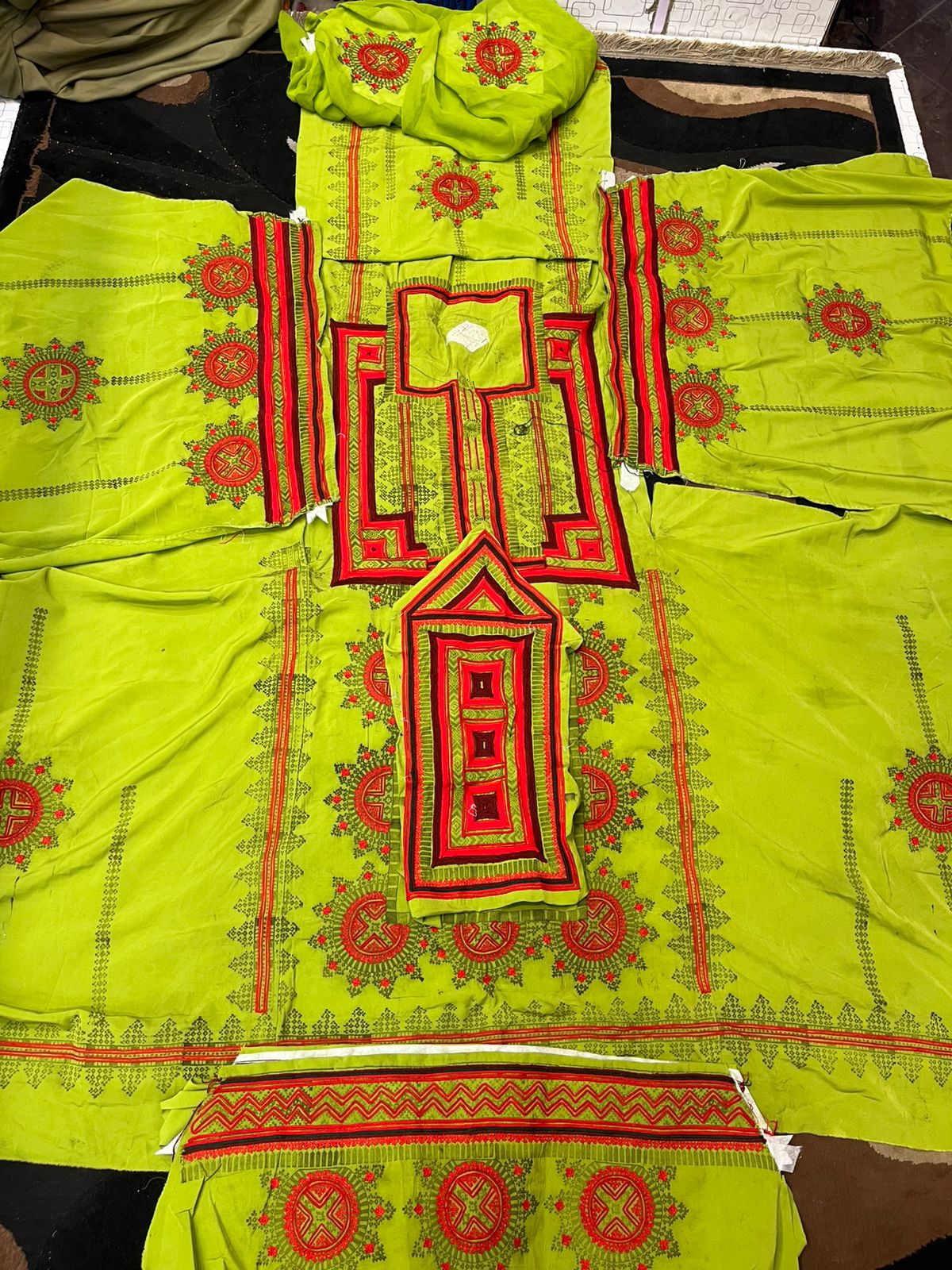 Balochi Zai Shirkhu Paliwar Embroidered Makhan Fabric