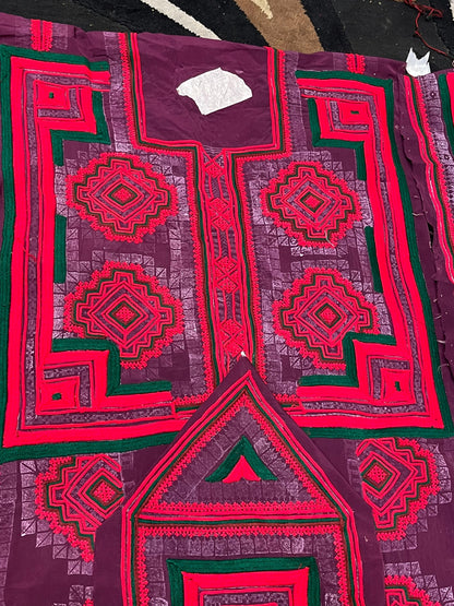 Zaishirkhu Paliwar Doch – Makhan Fabric Machine Embroidery