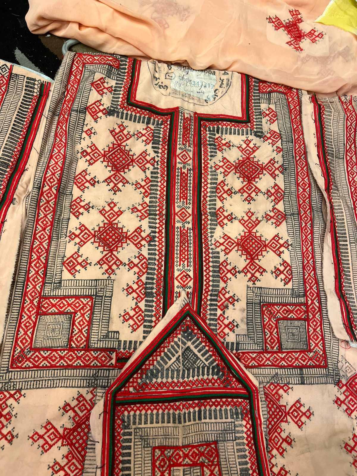 Machine-embroidered Balochi Danko Doch in Soft Makhan Fabric