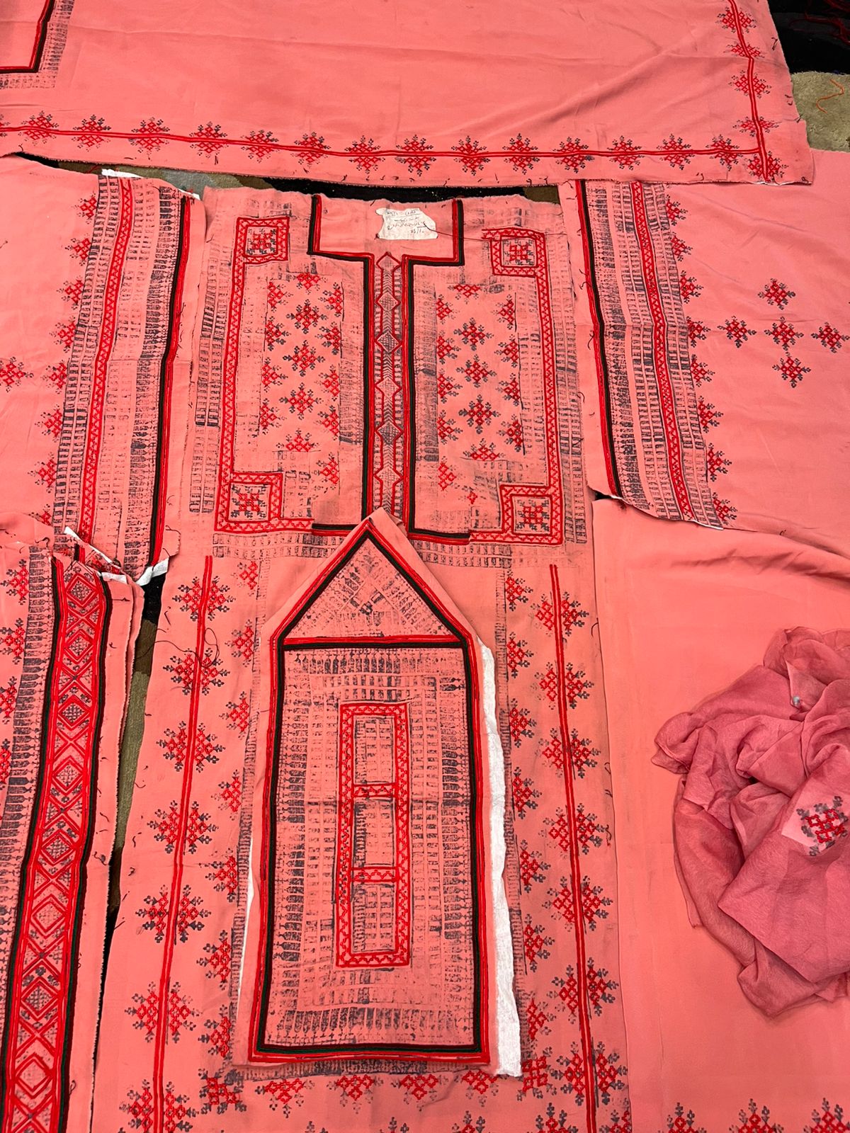 Danko Doch Makhan Fabric – Premium Balochi Embroidery Dress | Limited Sale