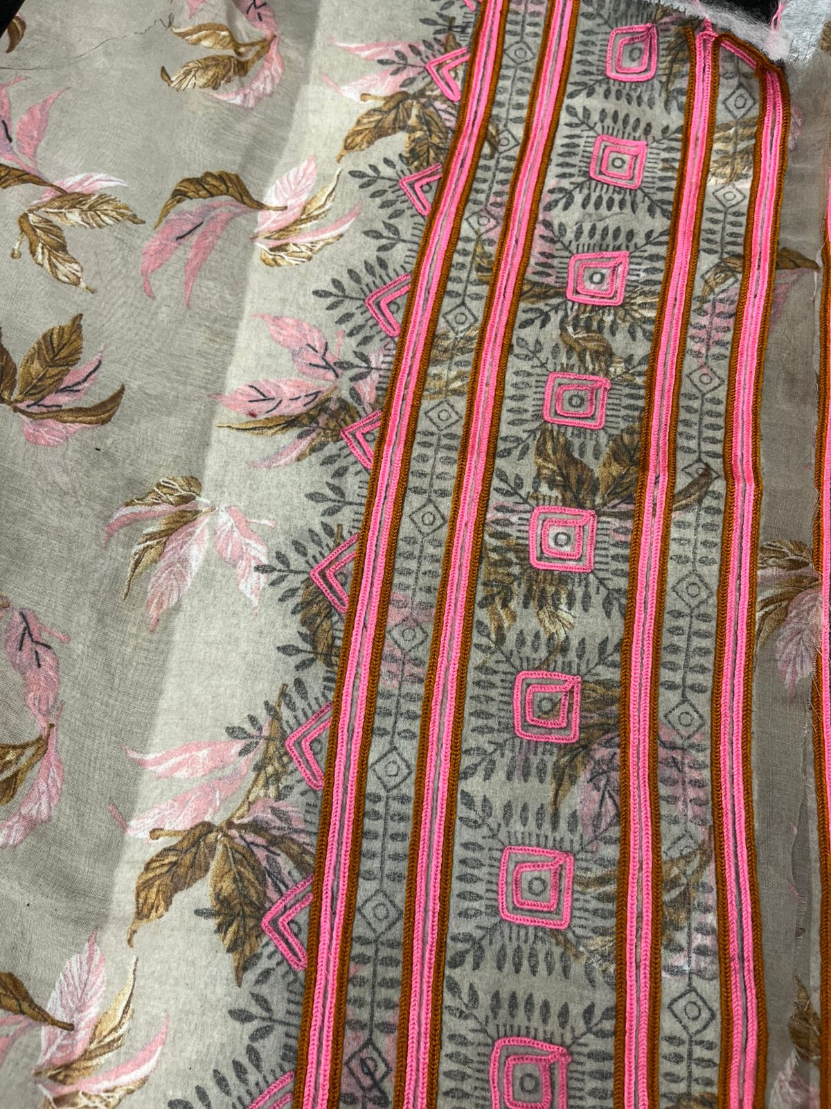 Zai Shirkhu Paliwar Design – Premium Voile Unstitched
