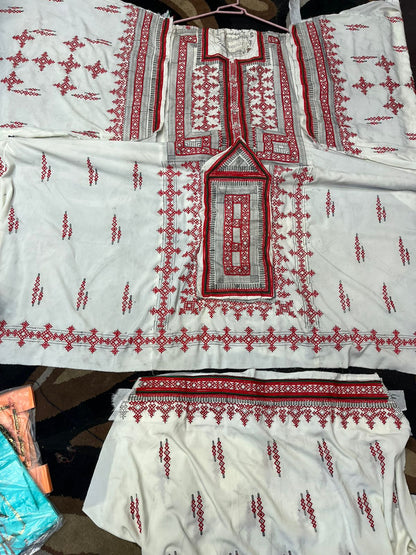 Luxury Makhan Fabric Danko Design | Heavy Balochi Doch Collection