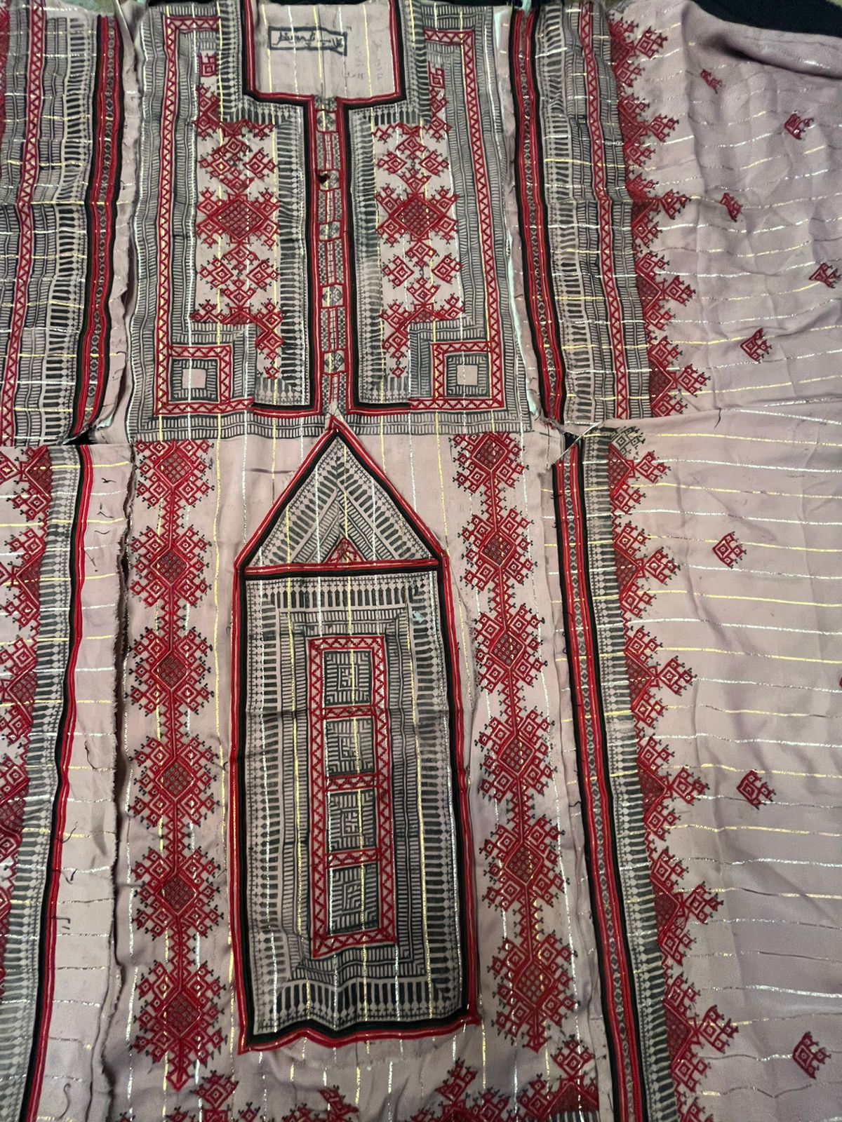 Danko Doch Balochi Embroidered Suit – Premium Makhan Fabric